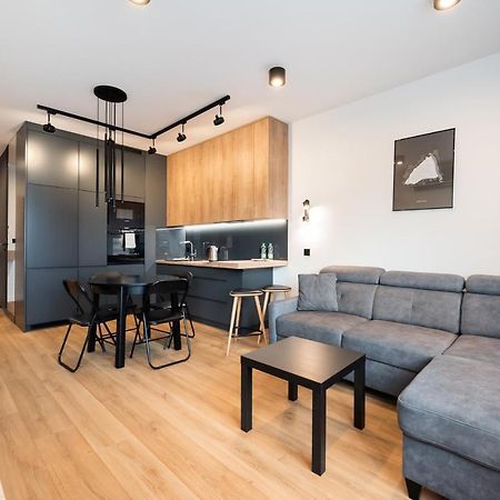 Zoliborz Obsidian Apartment Варшава Екстер'єр фото